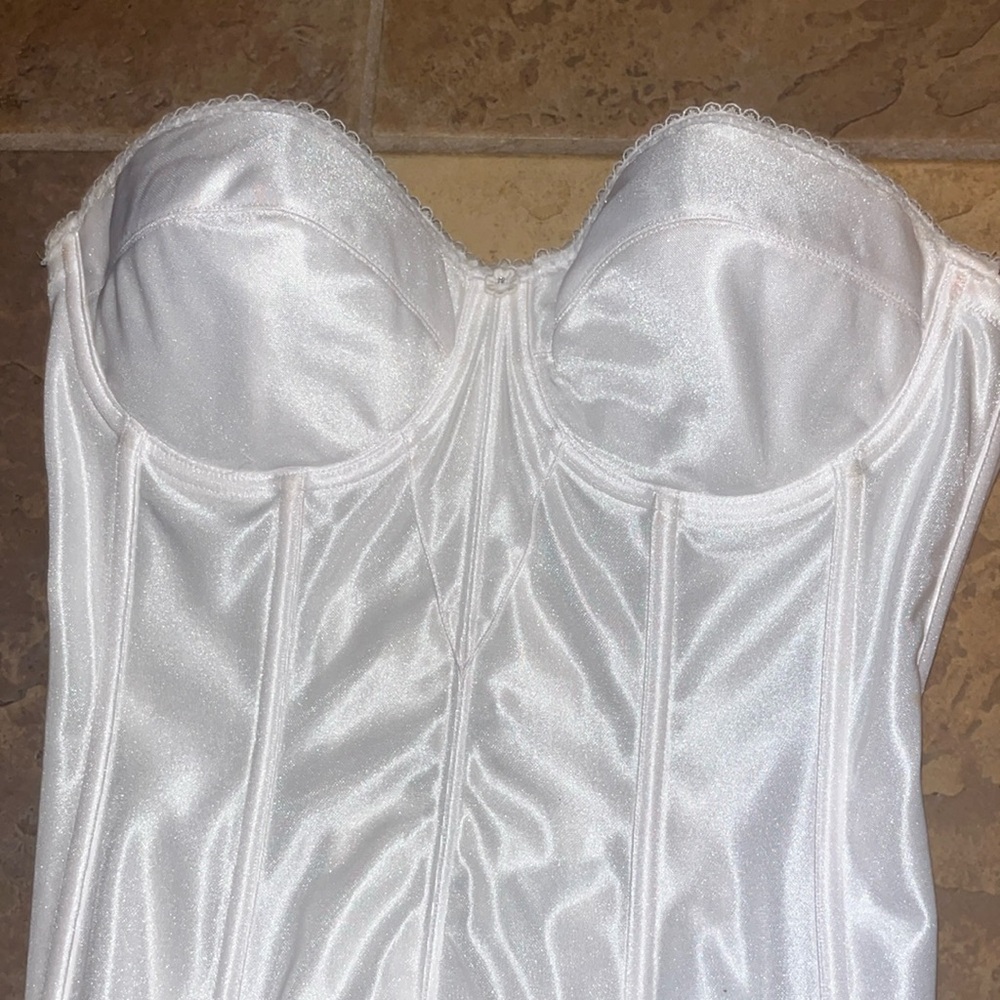 Dominique White Bustier